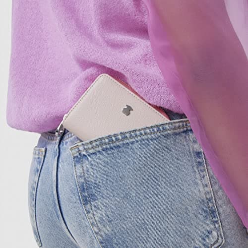 Thumbnail 4 de TOUS Monedero Mediano de Poliuretano con Efecto Saffiano en Beige y Rosa, Cierre Presión y Cremallera, Medidas 11 x 8 x 3 cm, Bonito y Chic, Colección Dubai