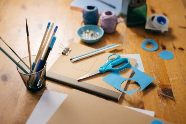 Thumbnail 2 de Fiskars Tijeras escolares 18 cm turquesa para diestros