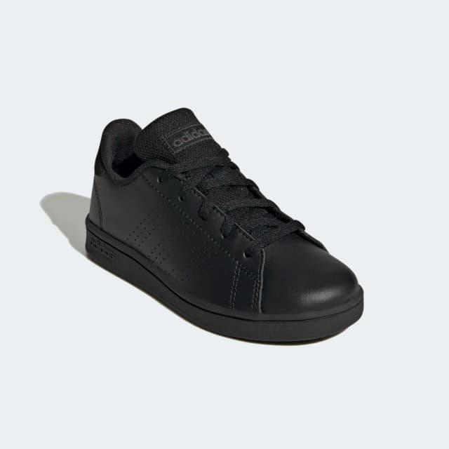 Detalle 2 de adidas Advantage Lifestyle Court Lace en negro: zapatilla de uso diario con cordones