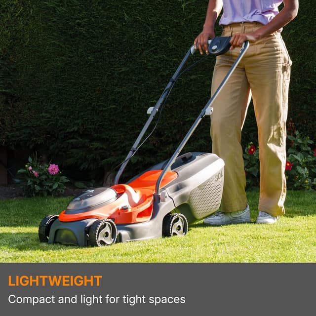 Detalle de Flymo SimpliMow 320 cordless lawnmower