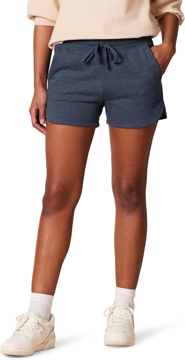 Detalle de Short en polaire pour femme Amazon Essentials avec poches et ceinture à cordon