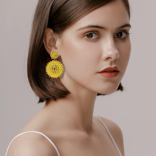 Detalle 2 de Damen Damen-Perlenohrringe Rocailles Statement