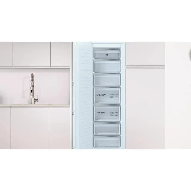 Detalle de Balay 3GIE737F 212 L Inverter BigBox blanco 35 dB Clase E