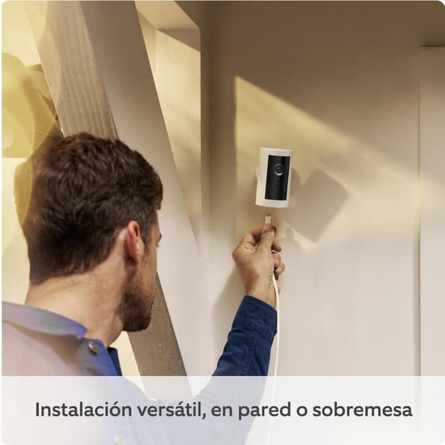 Thumbnail 4 de Ring Outdoor Camera Plus 2K con enchufe y visión nocturna