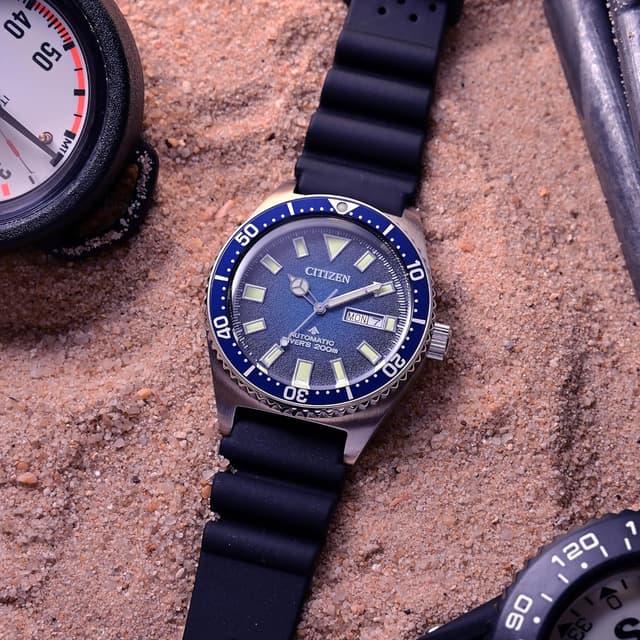 Detalle 2 de Citizen NY0129-07LE Promaster mechanische Taucheruhr