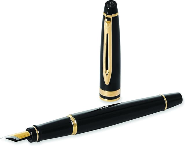 Detalle 2 de Waterman Expert Gloss Black Fountain Pen with 23k Gold Trim (Fine Nib) | Gift Box