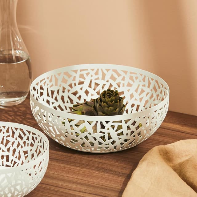 Detalle 2 de Alessi Cactus MSA04/29 W centrotavola portafrutta traforato in acciaio con resina bianca