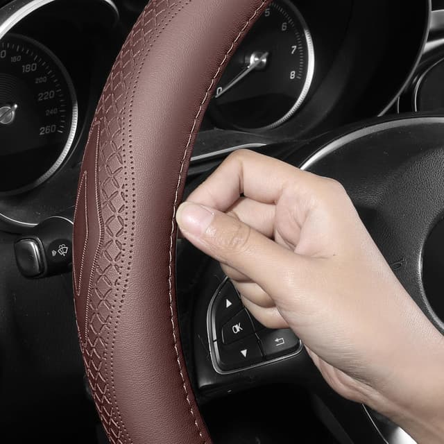 Detalle de Menifomory Genuine Leather Steering Wheel Cover (Cowhide) – Universal 15 inch fit, C-Brown