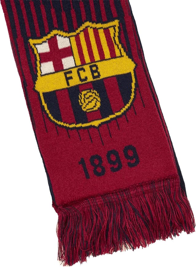 Detalle de Icon Sports officially licensed FC Barcelona soccer scarf (unisex, 100% acrylic)