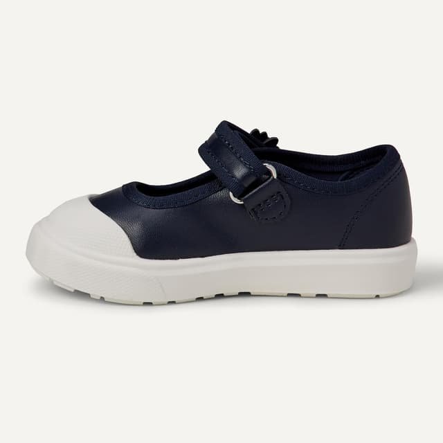 Detalle de Amazon Essentials Girl’s Mary Jane Trainers with hook-and-loop strap