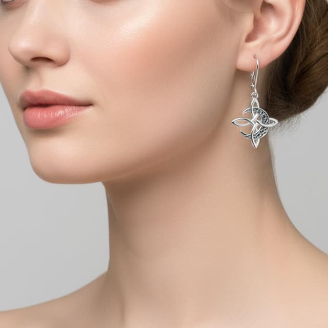 Detalle de J.WUEN Boucles d’oreilles pendantes en argent 925 à nœud celtique pour femme