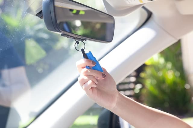 Thumbnail 6 de RESQME GBO-RQMTWIN-BLAU : porte-clés sécurité pour briser une vitre et couper une ceinture (lot de 2)