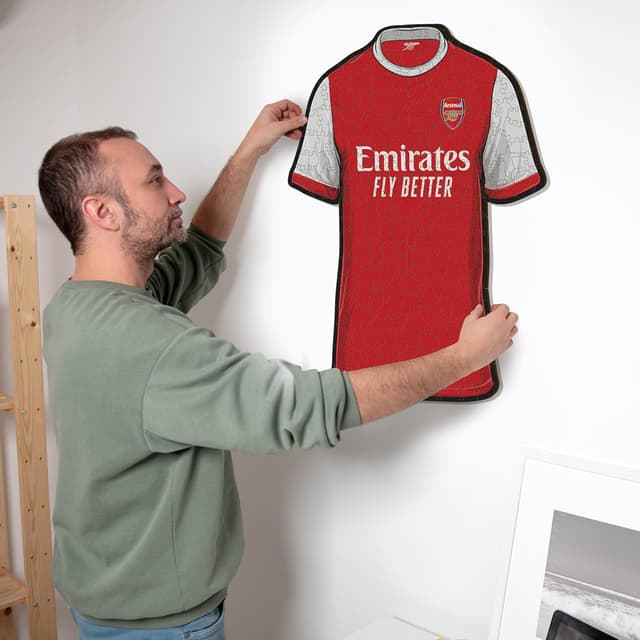 Detalle de Iconic Puzzles Arsenal Maillot – puzzle en bois 150 pièces sous licence officielle (taille S)