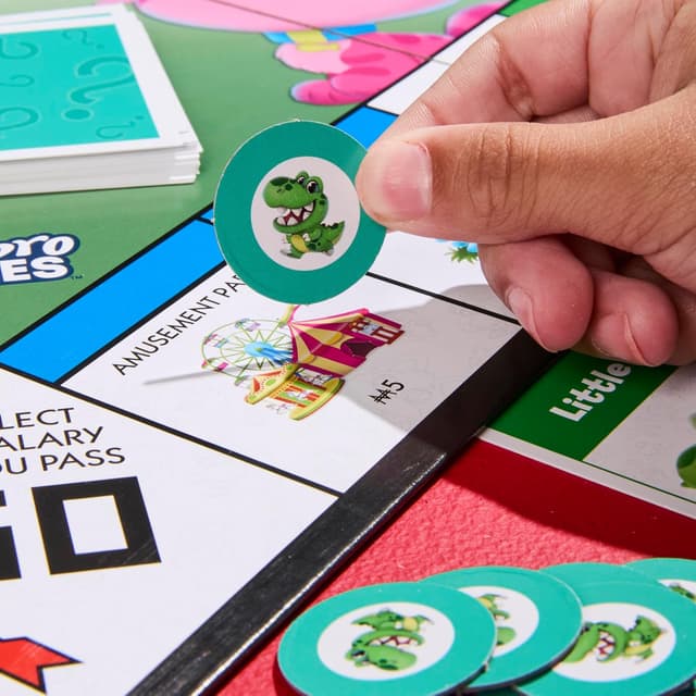 Thumbnail 6 de Monopoly Junior Board Game (2026 Edition) — 2 Games in 1 with Double-Sided Board | Ages 4+
