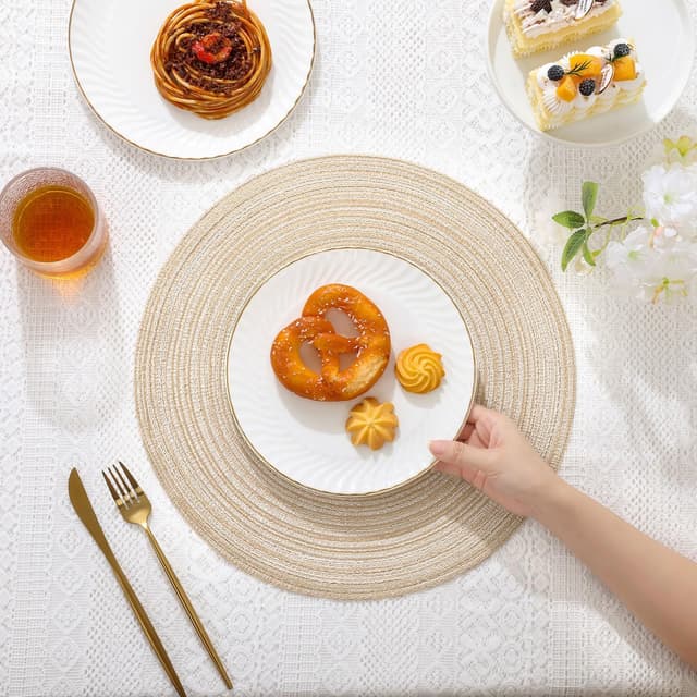 Detalle 2 de SHACOS round braided placemats and coasters set of 6 (beige) – washable heat-resistant table mats