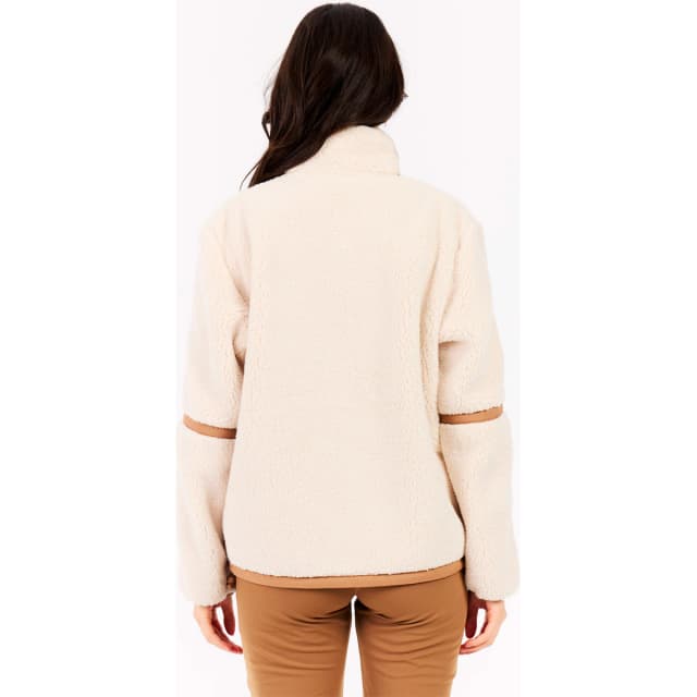 Detalle de Protest PRTRed: forro polar de mujer con cremallera completa y tacto tipo teddy