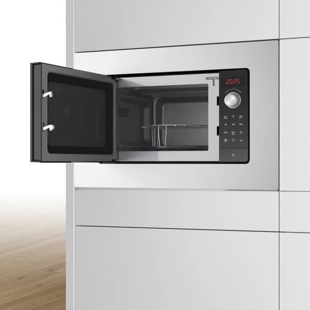 Detalle 2 de Bosch BEL623MS3 microondas integrable 20 litros