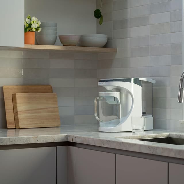 Detalle 2 de AQUA TRU AquaTru Carafe RO System 4-Stage