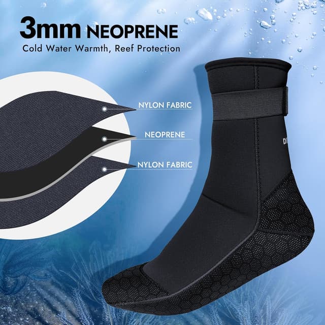 Detalle de PAWHITS 3mm neoprene wetsuit socks with anti-slip sole and ankle strap for scuba, snorkelling and watersports