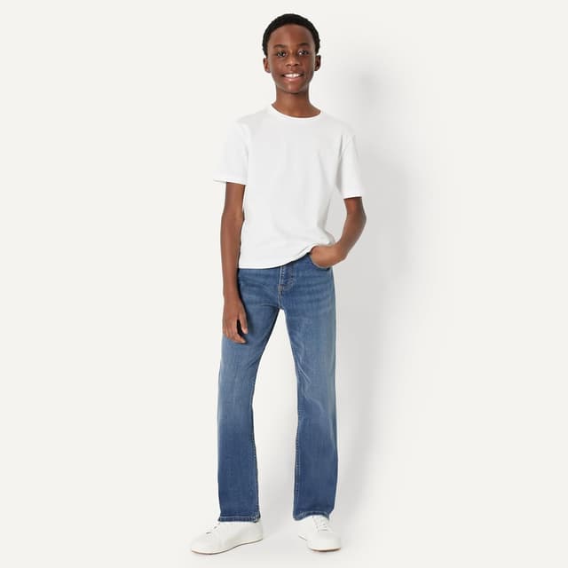 Thumbnail 5 de Amazon Essentials Jungen Medium Stretch Regular Fit Bootcut Jeans