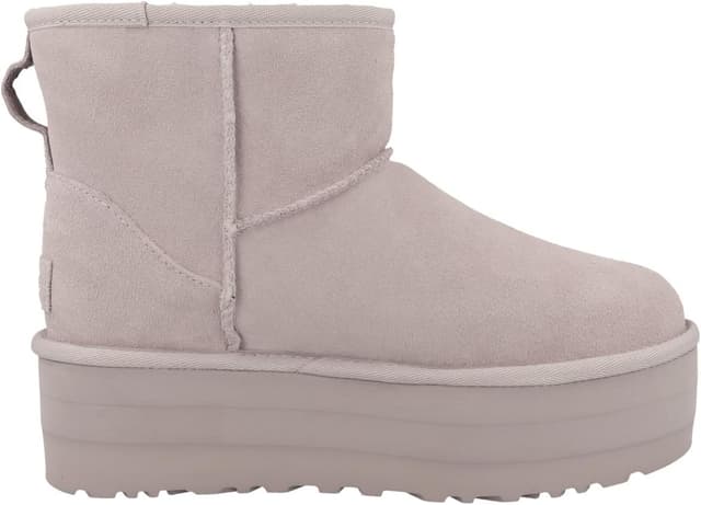 Detalle de UGG Women’s Classic Mini Platform Fashion Boot
