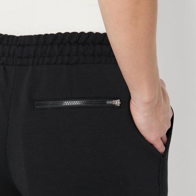Detalle 2 de Sportliche Regular-Fit-Jogginghose für Damen mit hohem Bund – Amazon Essentials Lounge & Training
