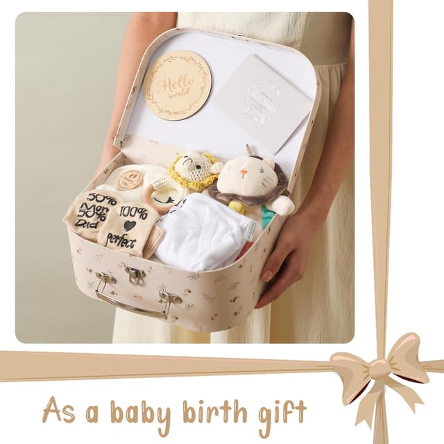 Detalle de Promise Babe Baby Geschenk Set zur Geburt (Junge/Mädchen) – Badetuch, Babydecke, Strampler, Socken, Holzgreifling & Rassel