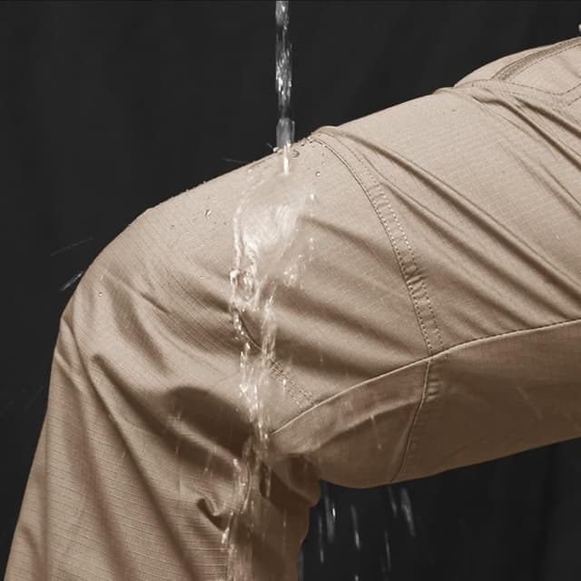 Detalle 2 de TACVASEN men’s military cotton outdoor hiking trousers with multi-pockets