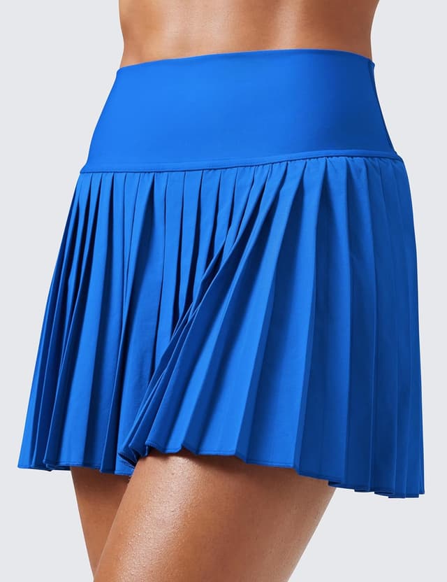 Detalle de CRZ YOGA gonna da tennis plissé a vita alta con tasche e short liner