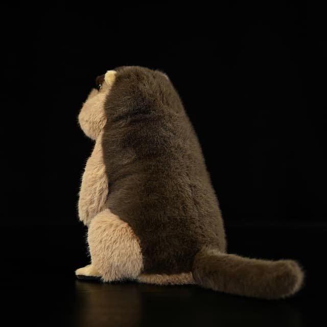 Detalle de RLOMUTE 9.8-inch brown groundhog plush toy (25cm) for cuddles, décor and party favours