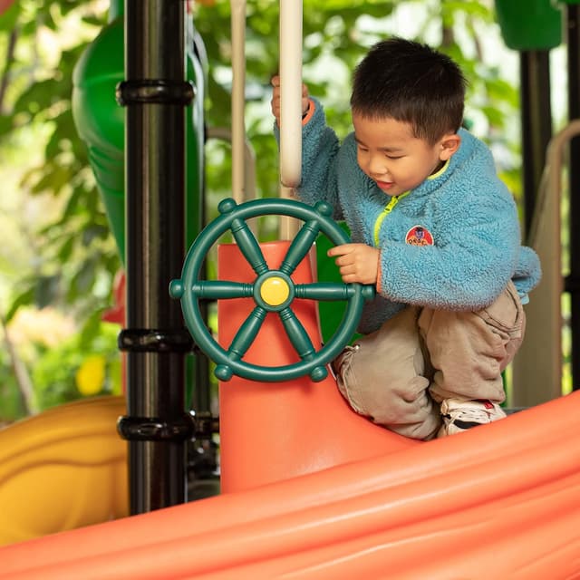 Detalle de Green and Yellow Outdoor Playground Captain Pirate Ship Wheel Steering Wheel Accessory