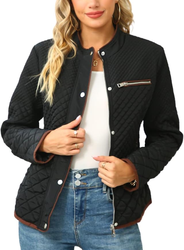 Detalle de Bellivera Women’s Stand Collar Lightweight Quilted Puffer Jacket with Zip & Button Closures