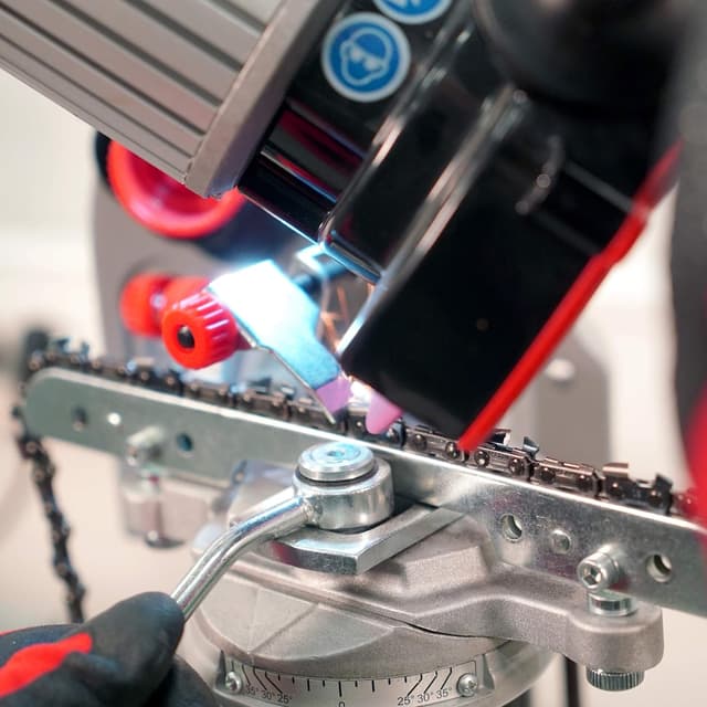 Detalle de Oregon professionelle 230V Tisch-/Wand Sägeketten-Schleifmaschine (410-230) – zum Schärfen von Kettensägen