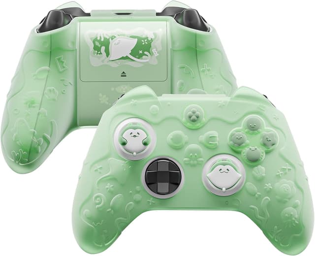 Detalle de PlayVital Ocean Whisper semi-clear silicone cover for Xbox Series X/S controller (pastel green)