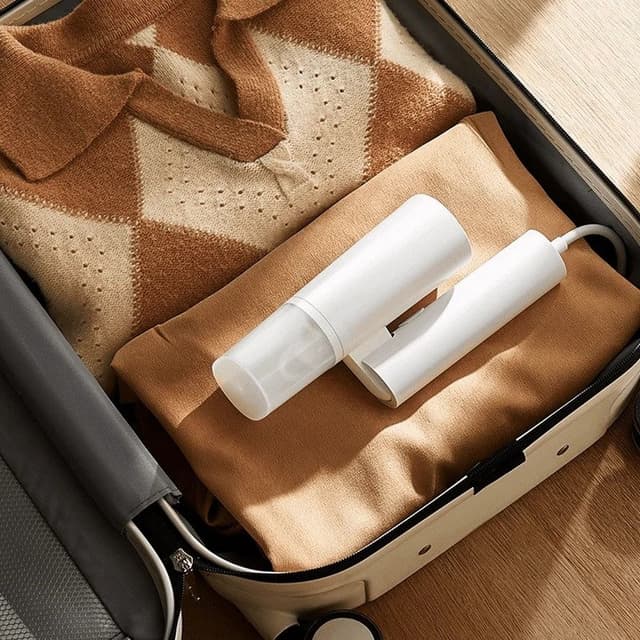 Detalle 2 de Xiaomi Handheld Garment Steamer 1300W