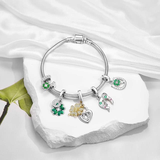 Detalle de SEVENWELL Snowflake Charm for Pandora, Dog & Cat Blue Snowflake Dangle Charm in Sterling Silver (Xmas Gift)