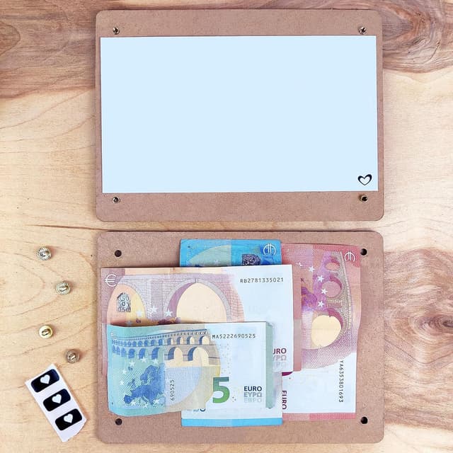 Thumbnail 2 de Eishockey XL Geldgeschenk aus Holz inkl Ständer