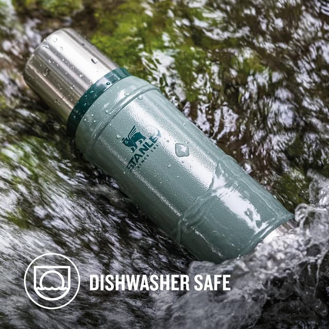 Detalle 2 de Stanley Classic Legendary Flask 0.75L Nightfall (BPA-free) — insulated stainless steel thermos with leakproof lid