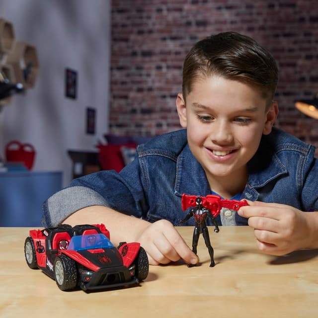 Thumbnail 2 de Marvel Press Miles Morales 10 cm con auto giocattolo