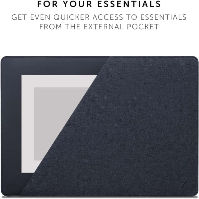 Detalle de Native Union Stow Slim MacBook sleeve with magnetic easy-access closure