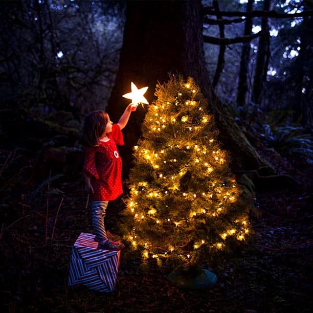 Detalle de Hoteril Luci LED Batteria da 15 m con 130 LED e 8 modalità, catena luminosa impermeabile IP65