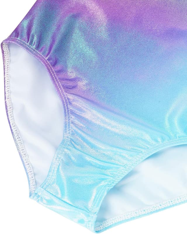 Detalle 2 de Gogokids Girls’ Three-Piece Gymnastics Set (Sleeveless Leotard, Shorts & Hairband) for ages 3–12