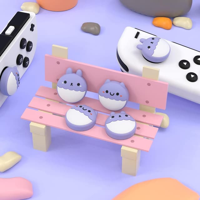 Detalle 2 de eXtremeRate PlayVital cute thumb grip caps for Nintendo Switch Joy-Con (Rabbit & Squirrel, light violet)
