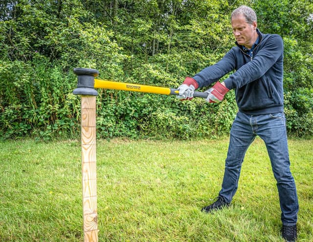 Detalle de Roughneck 64-767 Fibreglass Handle Fencing Maul (10 lb) with TPR soft-grip