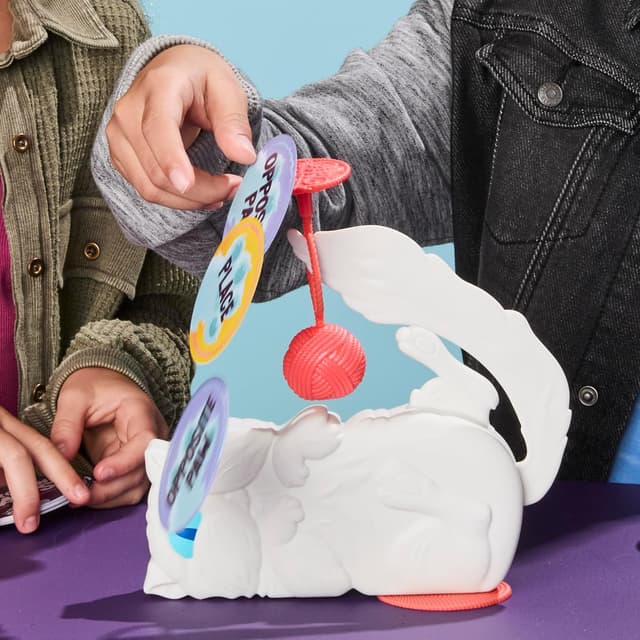 Thumbnail 6 de Hasbro Gaming Griffe-Matou (édition française) : jeu de cartes du félin malin pour 3 à 6 joueurs dès 8 ans