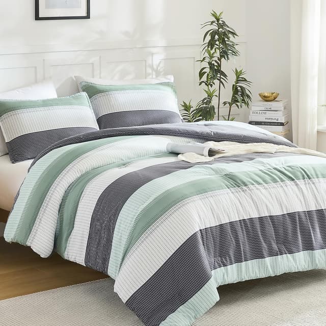 Detalle de Litanika King Size Comforter Set (Sage Green) – 3-Piece Lightweight Quilt Bedding, Down Alternative