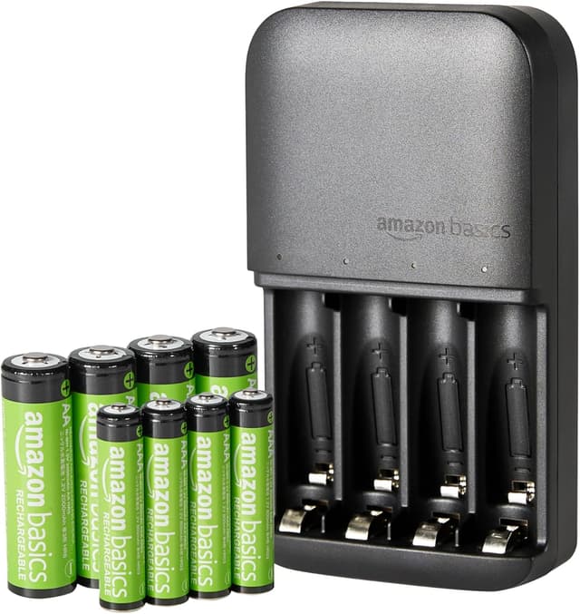 Detalle de Amazon Basics rechargeable batteries kit 8 NiMH