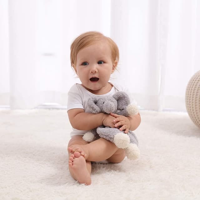 Detalle 2 de Apricot Lamb 10 Inch Grey Elephant Security Blanket for Infants