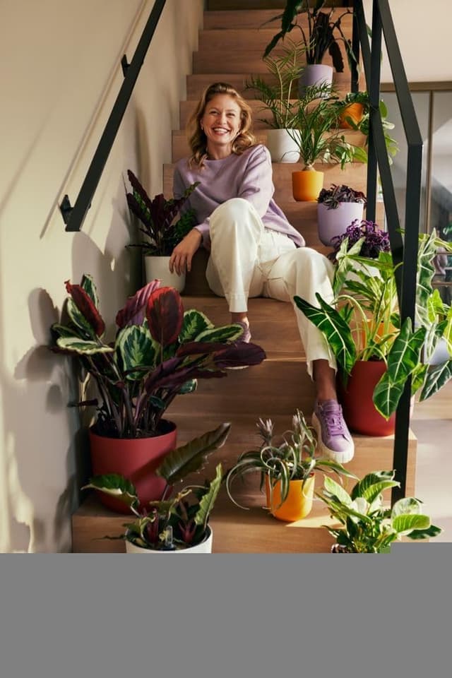 Thumbnail 7 de Elho Jazz Round 26cm 🌱 Maceta Grande Interior Reciclada Roja