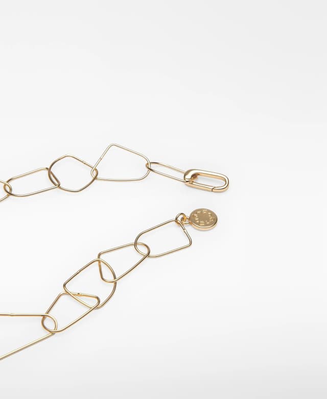 Detalle de Adolfo Dominguez Collar con eslabones irregulares